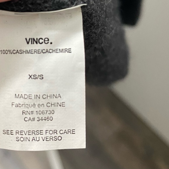 Vince Cashmere Crew Neck Sweater - Picture 9 of 9